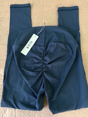 ilus label blue Scrunch-Back Leggings